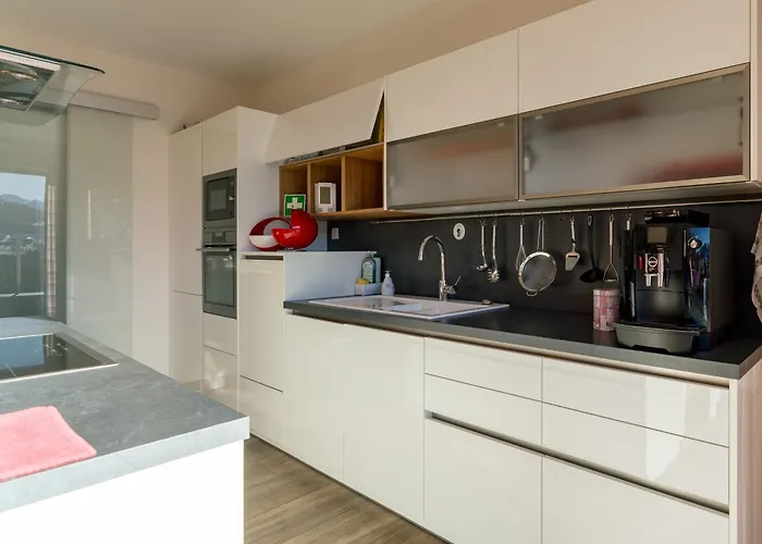 Haus Clarysse سخلادميخ